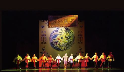 剧院里的 生动党课 40场文艺演出 12场特色文化活动